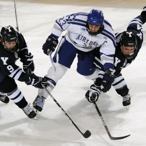 九游jiuyou-_红土季节：泥土场上的拼搏和荣耀_，红泥土有什么用途