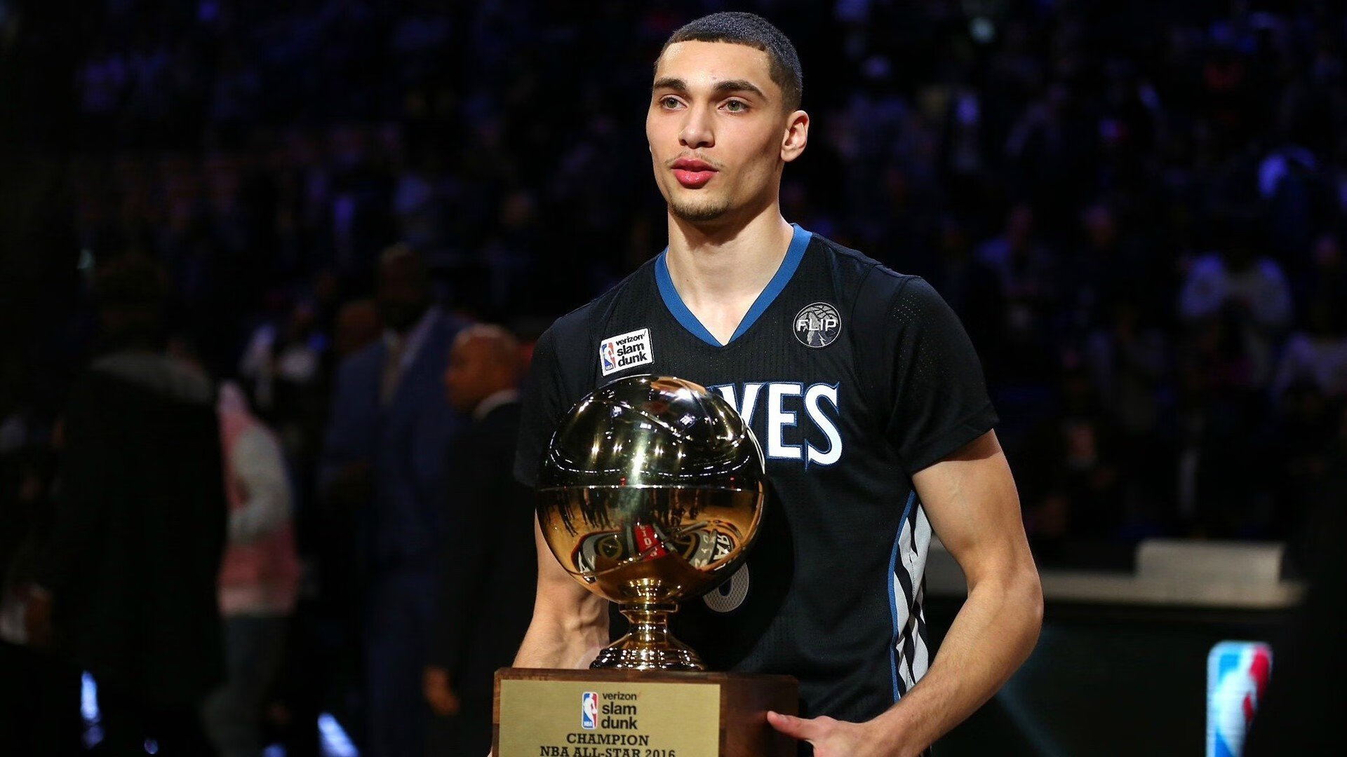 英格兰骑手丽莎·威尔逊在巴黎奥运会盛装舞步比赛中获得第十名,展现出色表现。